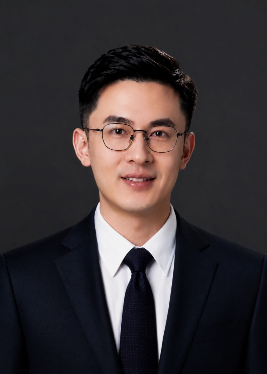 Portrait of patent lawyer Li Qi